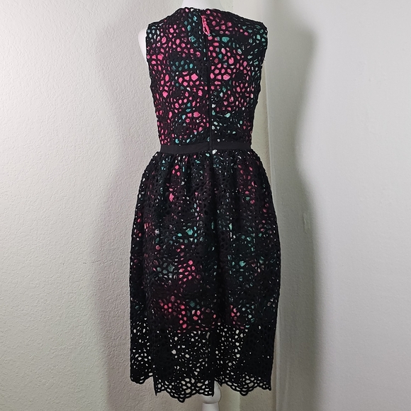 Wolven Anthropologie Women's Terrace Black Lace Overlay Floral Sheath Dress Sz 4 - Picture 5 of 15